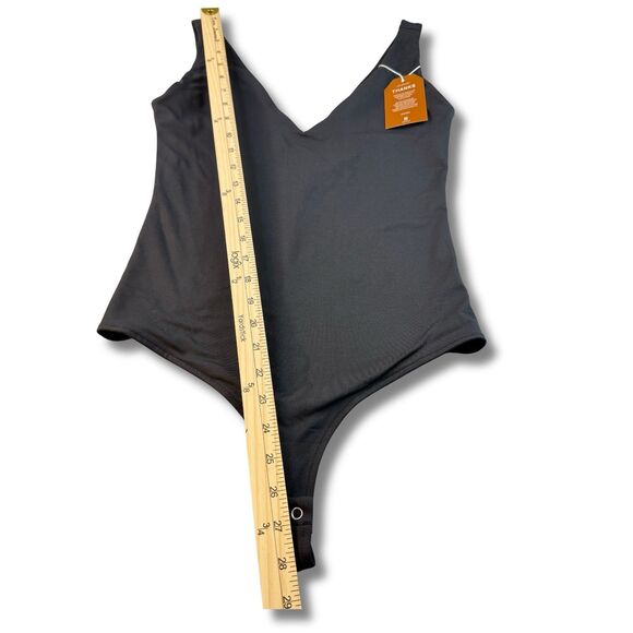 REORIA Sexy Plunge Bodysuit M Black Deep V Neck Sleeveless Backless Top Thong - Picture 7 of 10